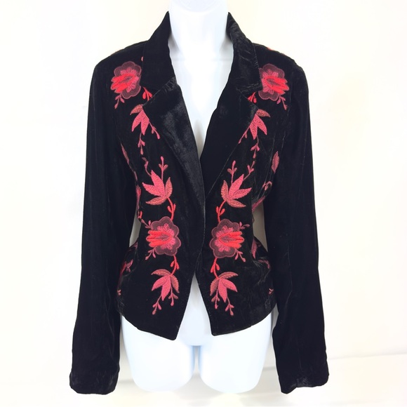 Anthropologie Jackets & Blazers - Anthropologie ETT:TWA Embroidered Black Velvet Jacket w Red & Pink Flowers sz L